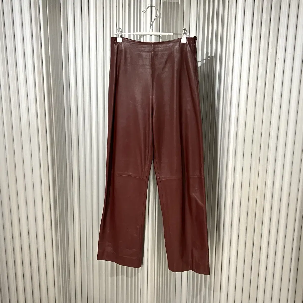 JACQUEMUS leather pants