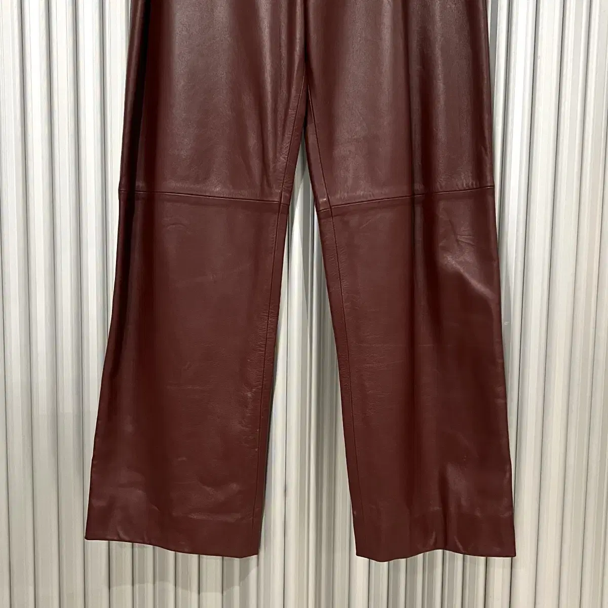 JACQUEMUS leather pants