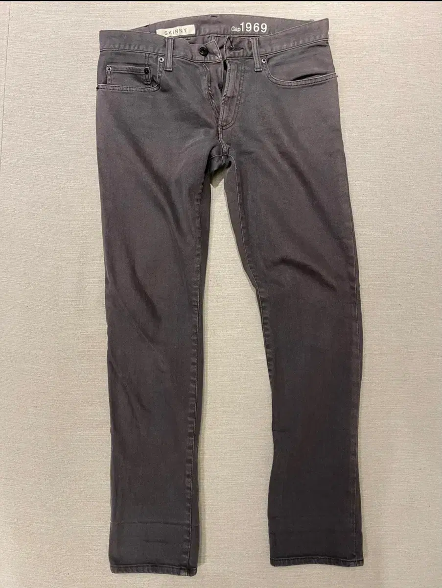 GAP 1969 Grey 슬림스트레이트 (허리 30)