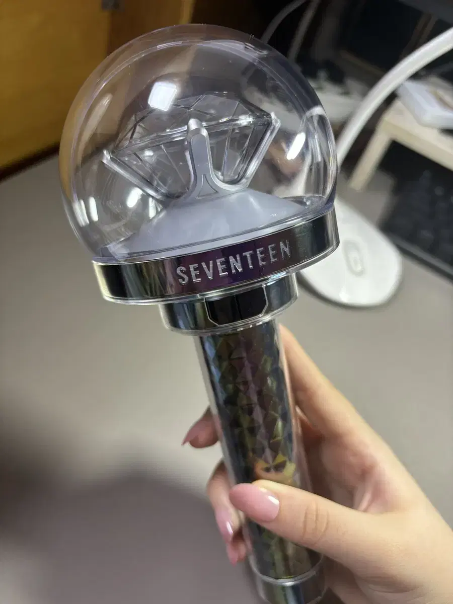 Seventeen Carat Bong New Carat Bong ver.3 WTS