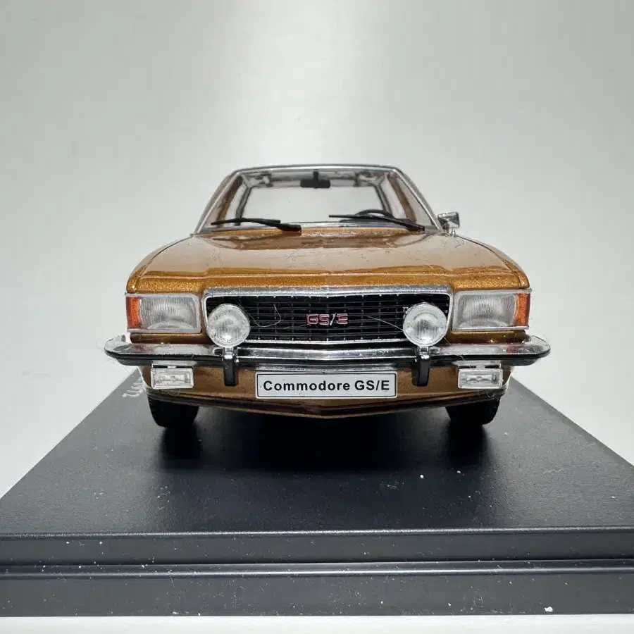 1/24 OPEL Commodore B GS/E 1972년형