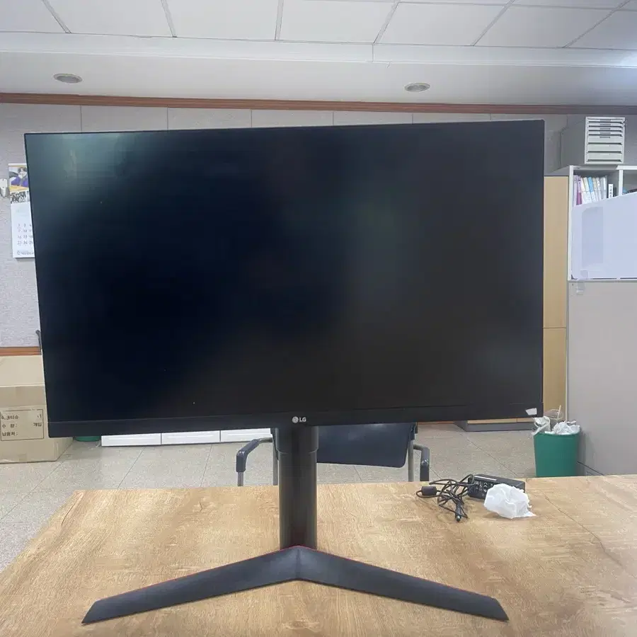 LG 27gl650f게이밍모니터팝니다(화면 안켜짐, 부품용)