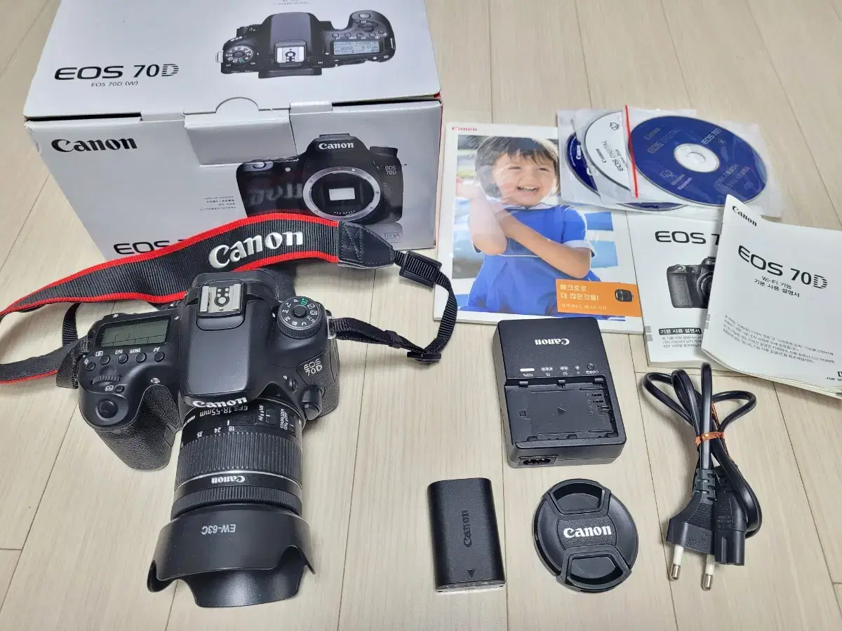 캐논 카메라 EOS 70D 와 가장최신 소형18-55STM 렌즈 세트