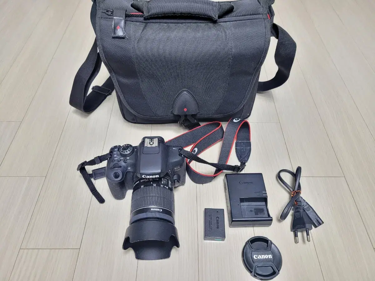 캐논 카메라 EOS 750D 와 18-55 STM 렌즈 세트