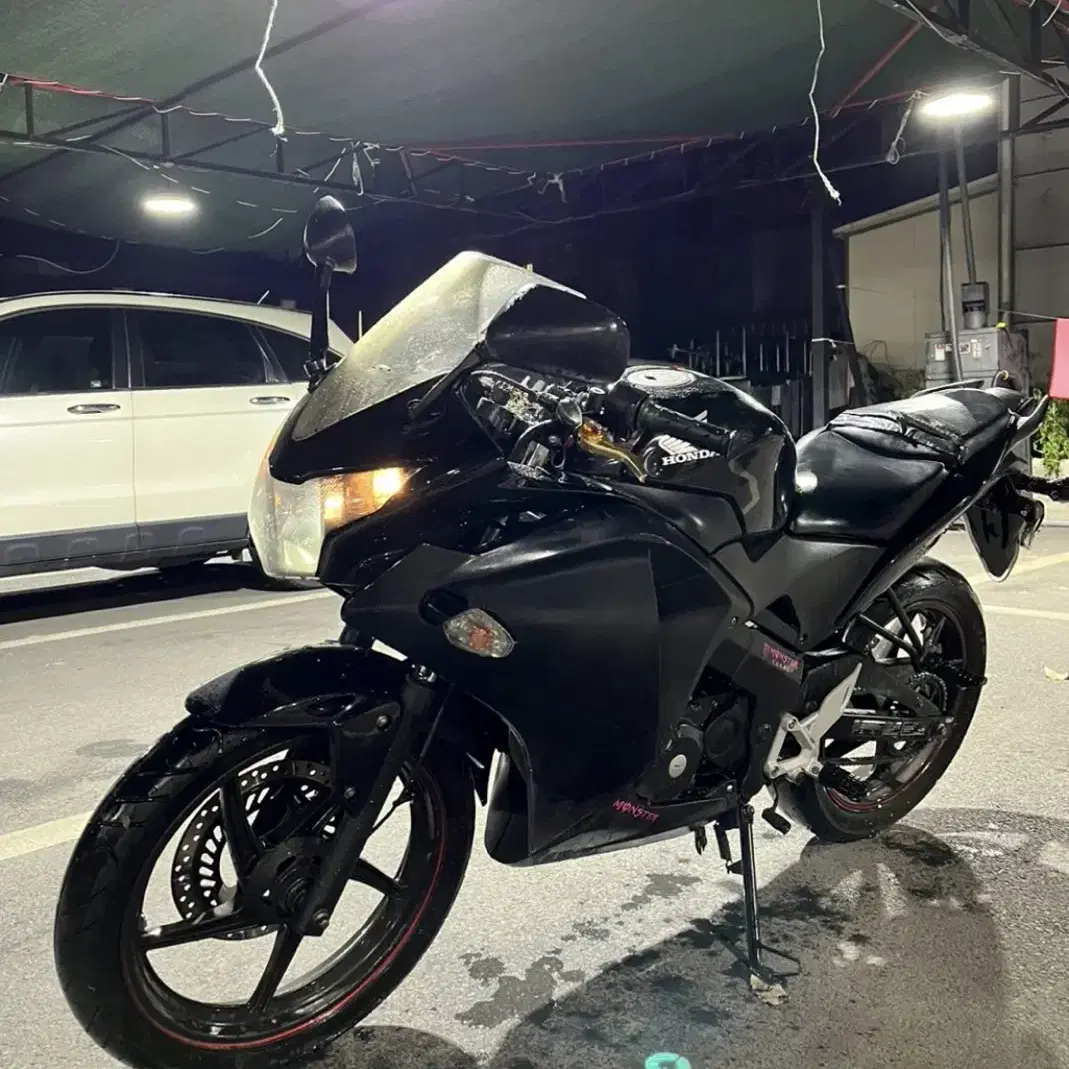 Cbr 125 흑마