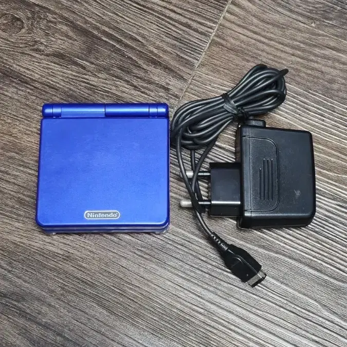 닌텐도 GBA SP 대원 정발 충전기 220V 포함