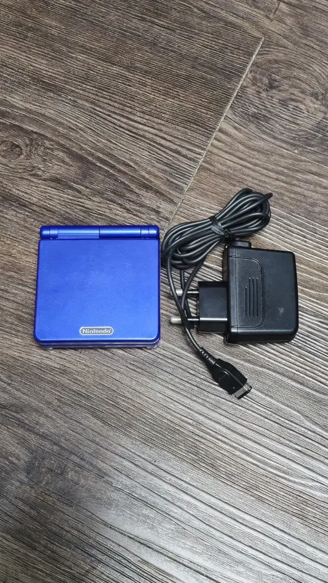 닌텐도 GBA SP 대원 정발 충전기 220V 포함