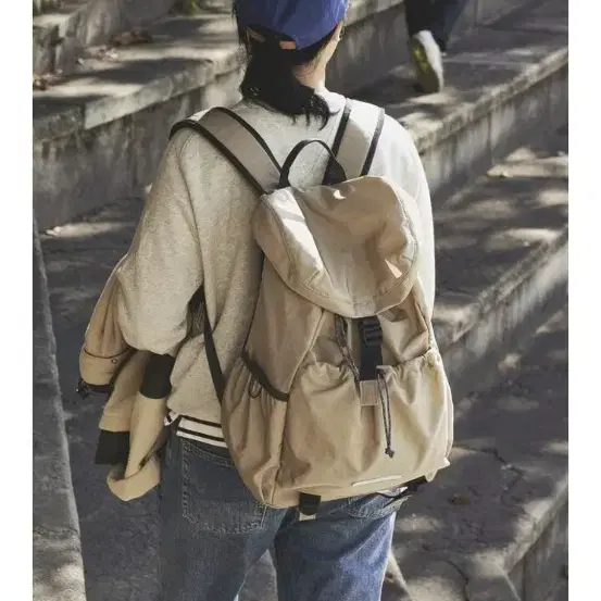 로우로우 STRING RUCKSACK ep.2 976 BLACK