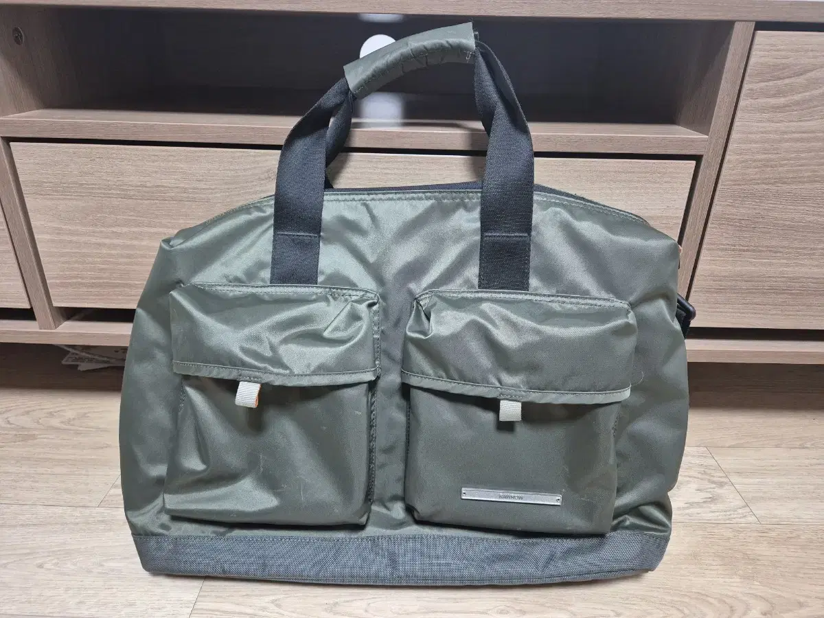 로우로우 CITY WALKER TOTE 010 KHAKI 토트백