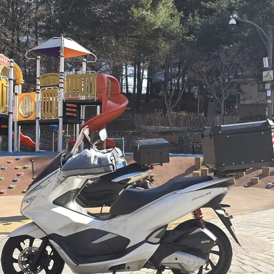 20년식 더뉴 PCX125 배달세팅 팝니다