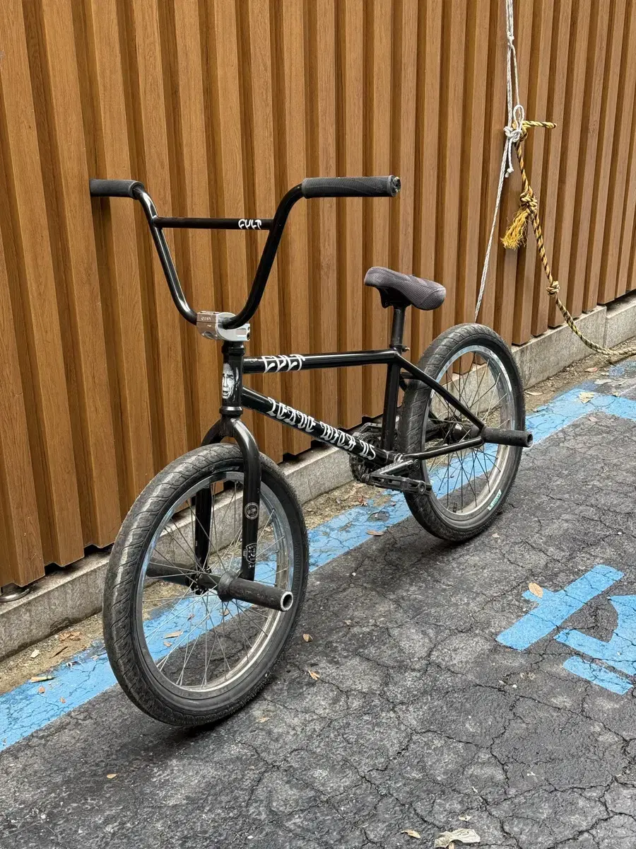 bmx 풀커스텀 컬트