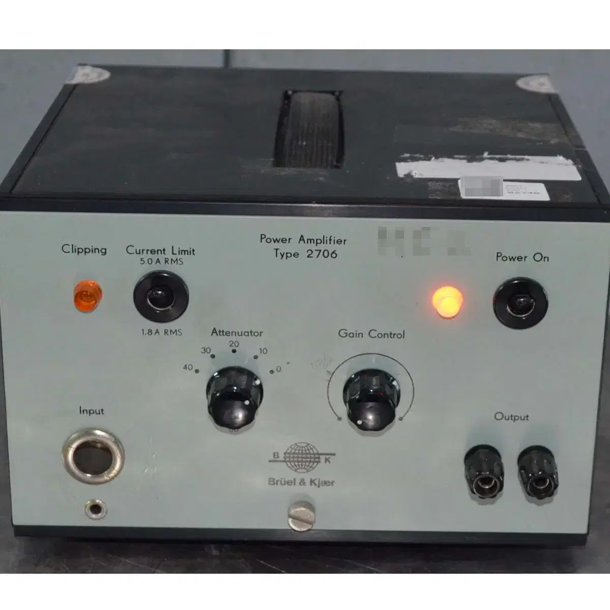 Bruel & Kjaer type 2706 Amplifier