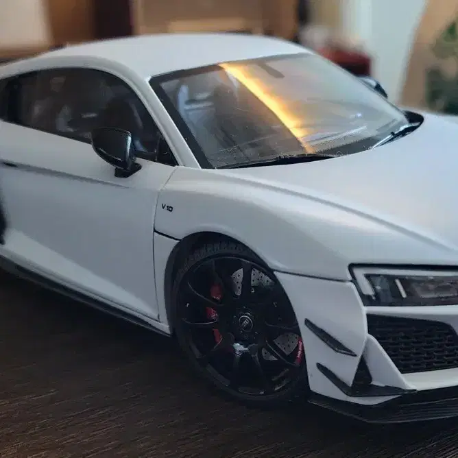 1:18 다이캐스트 일괄 R8 신형 GT 포르쉐 911 GTS