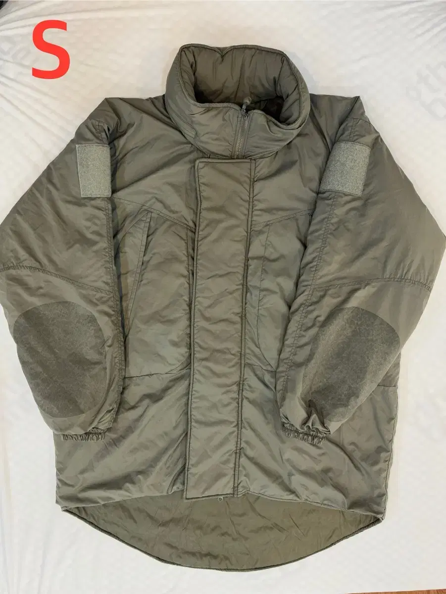 Small) HALYS SEKRI pcu level7 Monster Parka