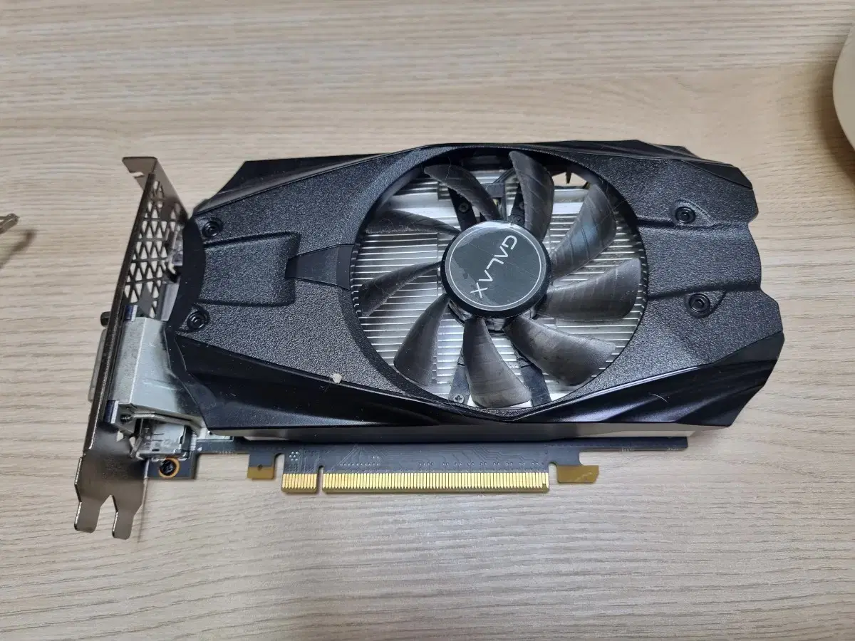 중고그래픽카드 앤비디아 GTX950