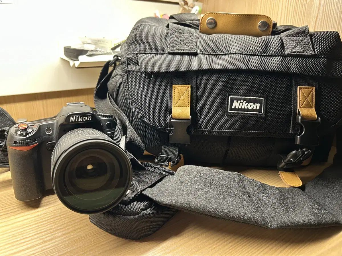 니콘 D80 DSLR 카메라 판매합니다