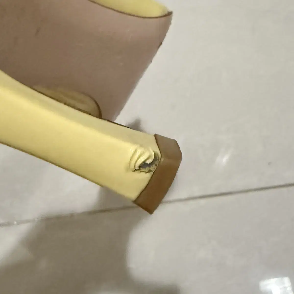 (마지막 가격내림) 로저비비에 트럼펫 펌프스 구두