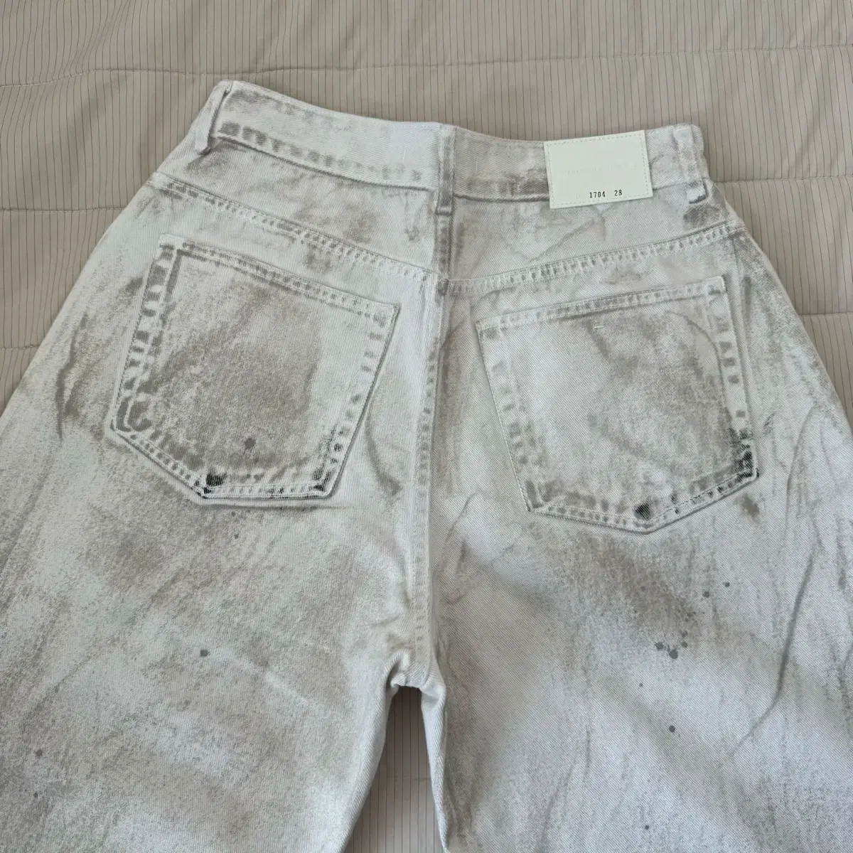 28) 브랜디드 1704 DIRTY WHITE JEANS