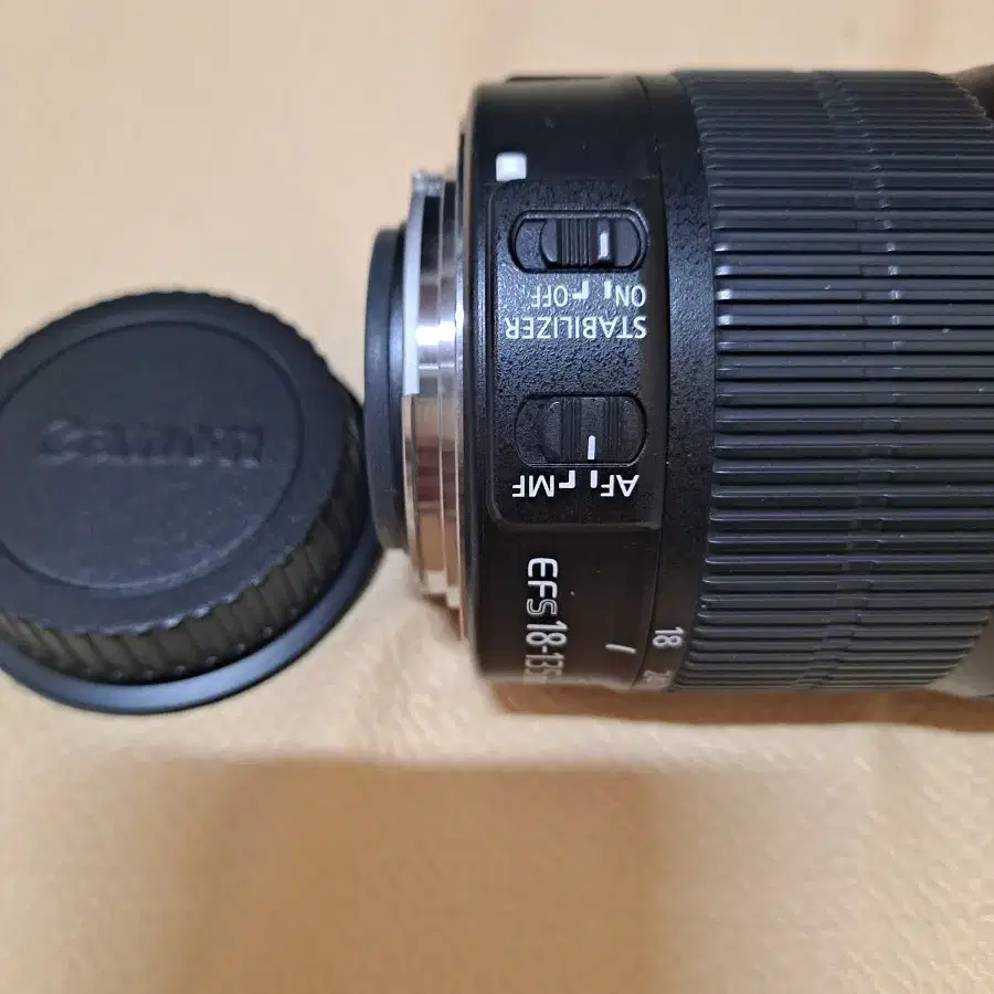 캐논 EF-S 18-135mm IS STM