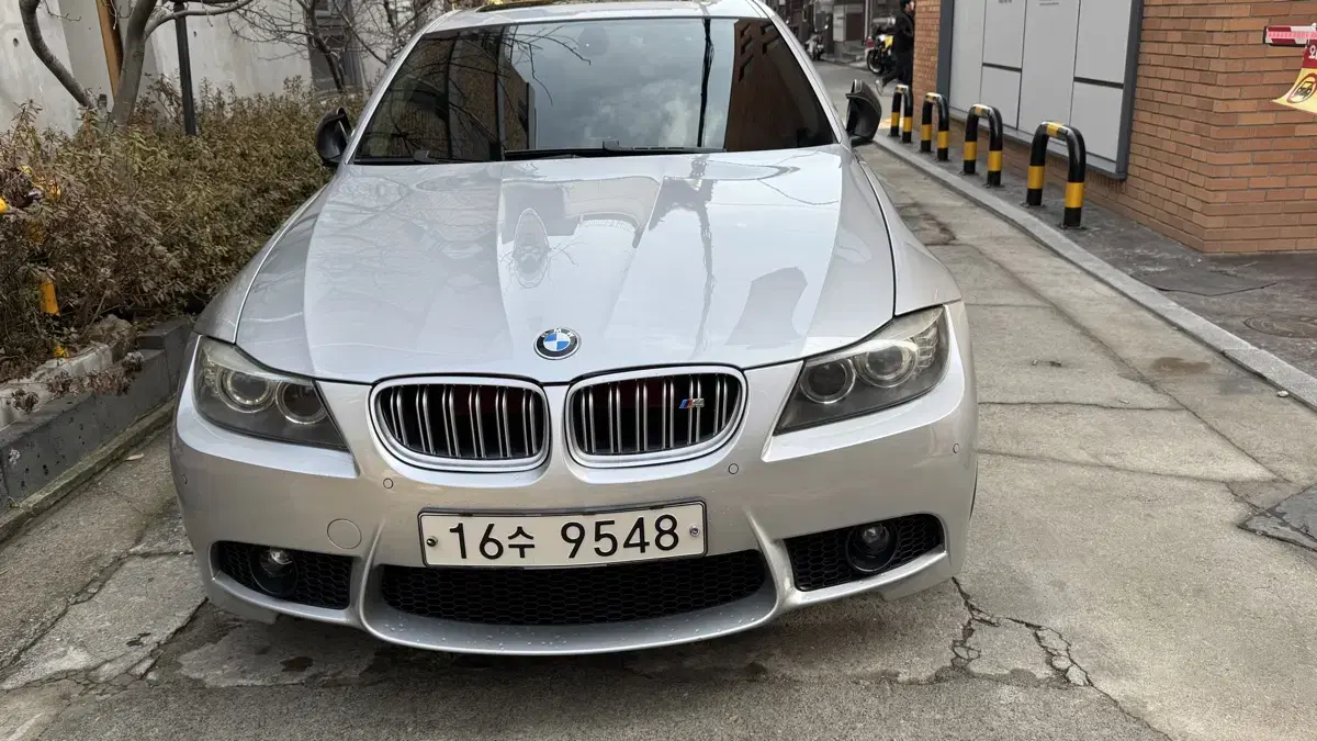 BMW E90 320i 판매합니다 (m3룩)