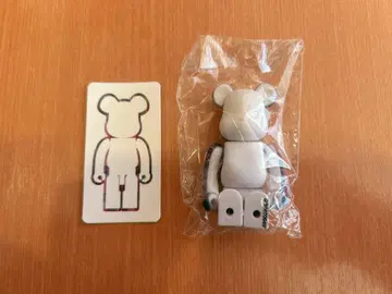 베어브릭 49 100% 100% 꼼데가르송