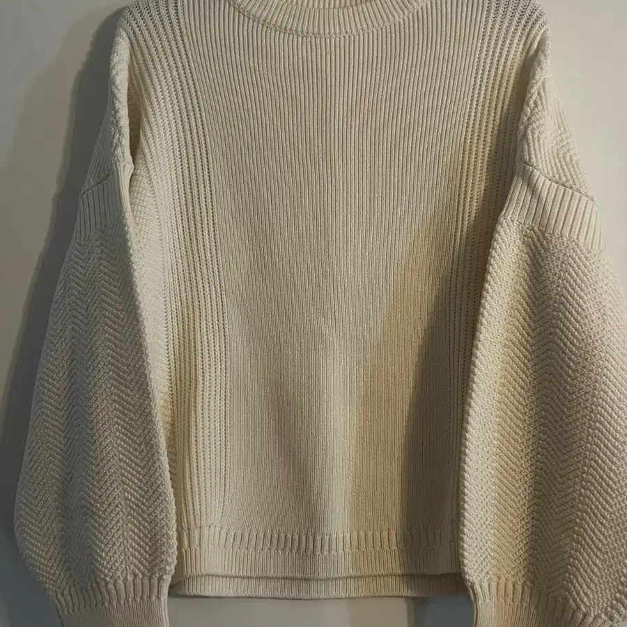 비긴 202 니트 Laima Pullover Knit 베이지-3