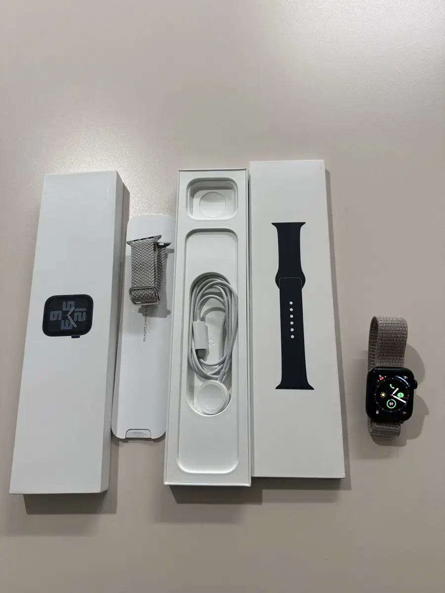 Apple Watch SE 2 44 black Wi-Fi for sale