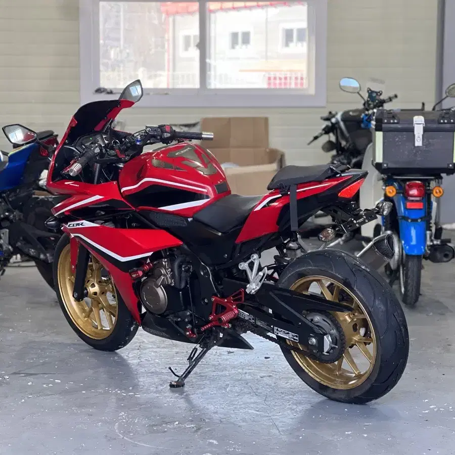 16년식 혼다 CBR500r 판매합니다