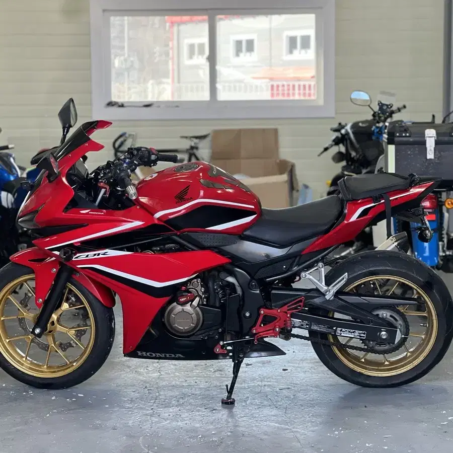 16년식 혼다 CBR500r 판매합니다