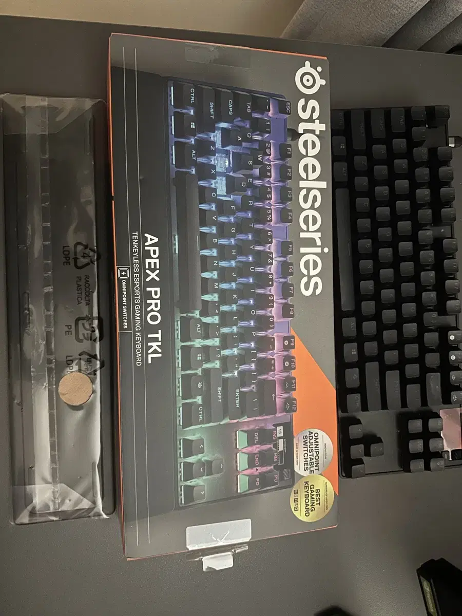 스틸시리즈 apex pro tkl