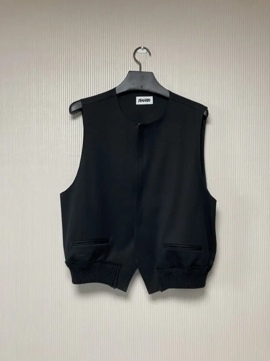 마리아노 봄버 베스트 magliano bomber vest