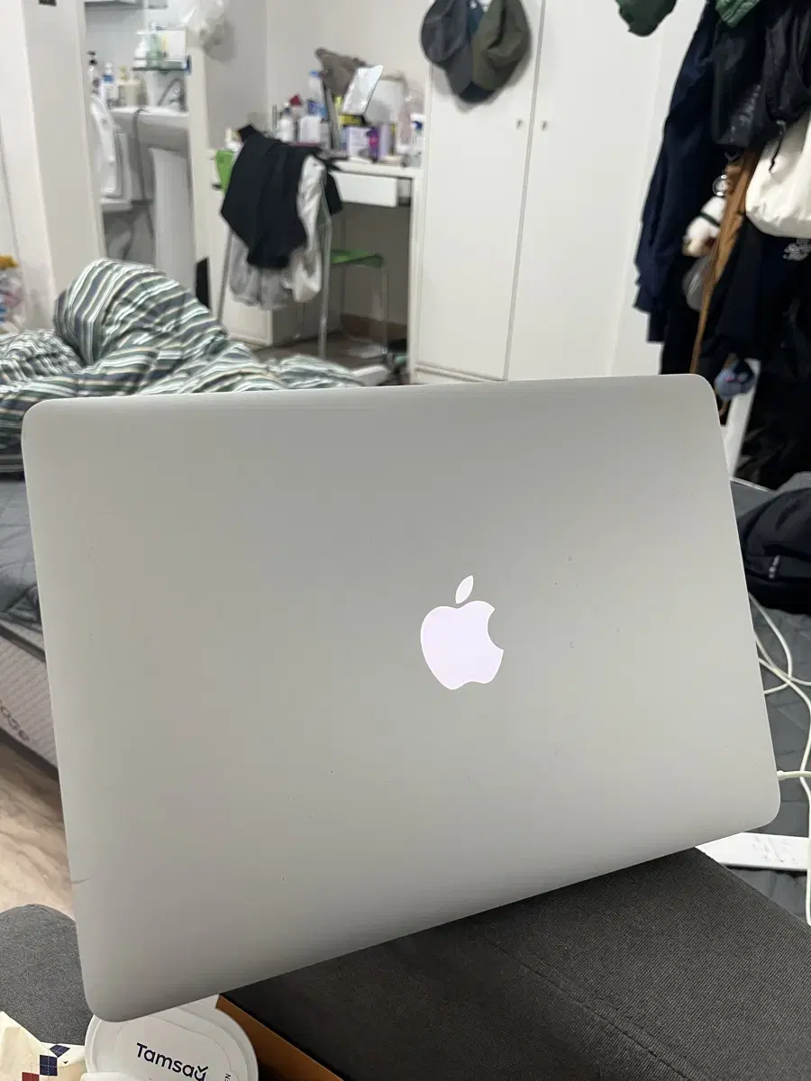 MacBook Air 17