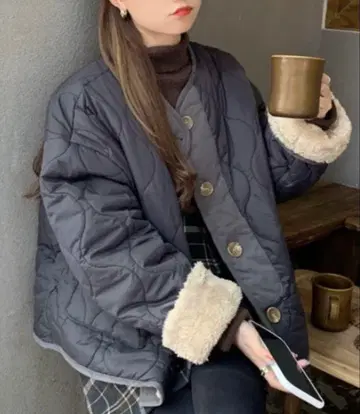 가십 로스앤젤레스 리버시블 보어 퀼팅 블루종