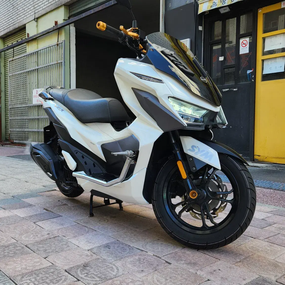 부산 센터판 S급  SYM VSX125 (22년식) 판매합니다.