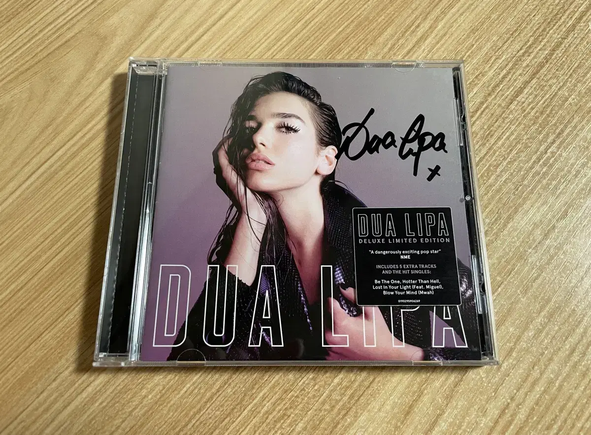 두아리파 1집 Dua Lipa 디럭스 에디션 친필싸인 CD