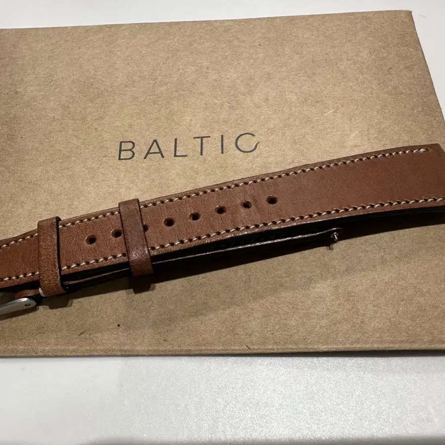 BALTIC 발틱 MR01 Salmon