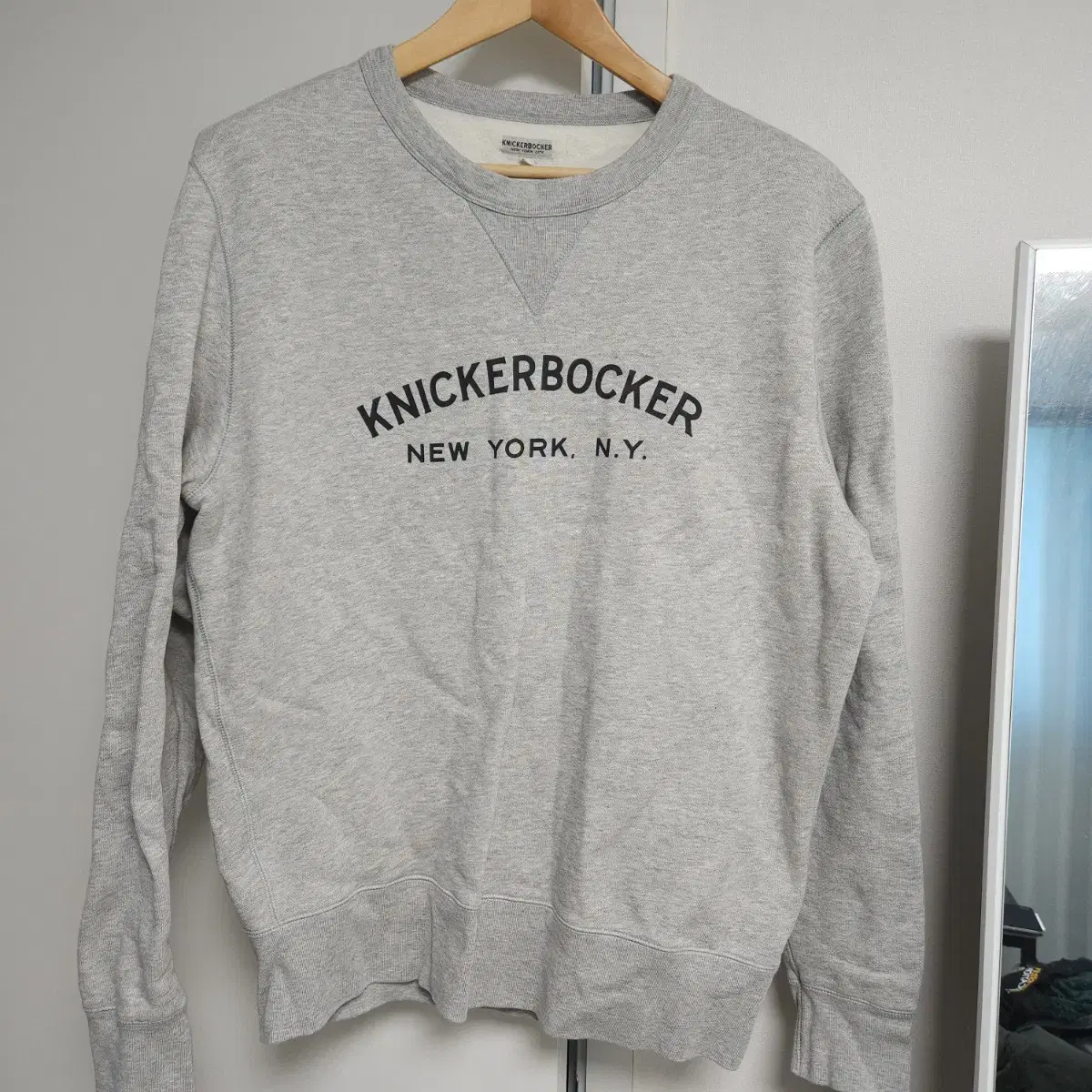 [L] knickerbocker 기모스웻셔츠 그레이