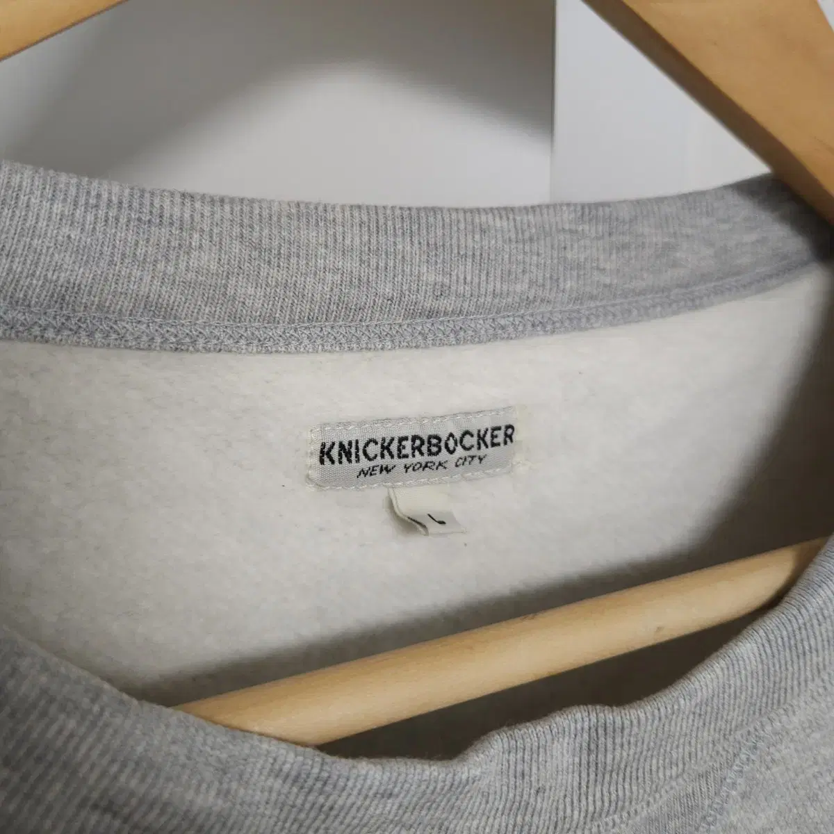 [L] knickerbocker 기모스웻셔츠 그레이