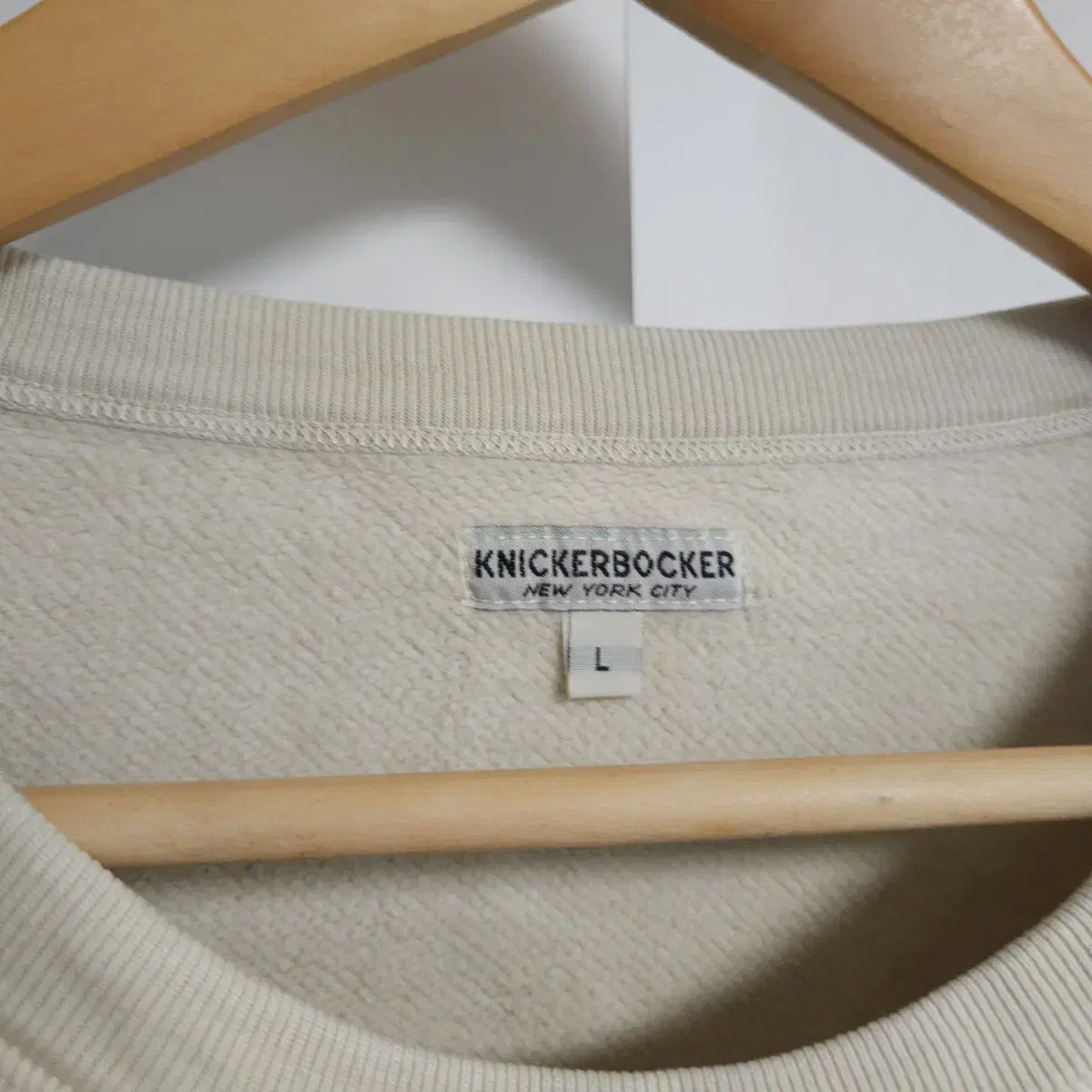 [L] knickerbocker 기모스웻셔츠 베이지