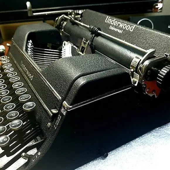 Underwood Universal  타자기