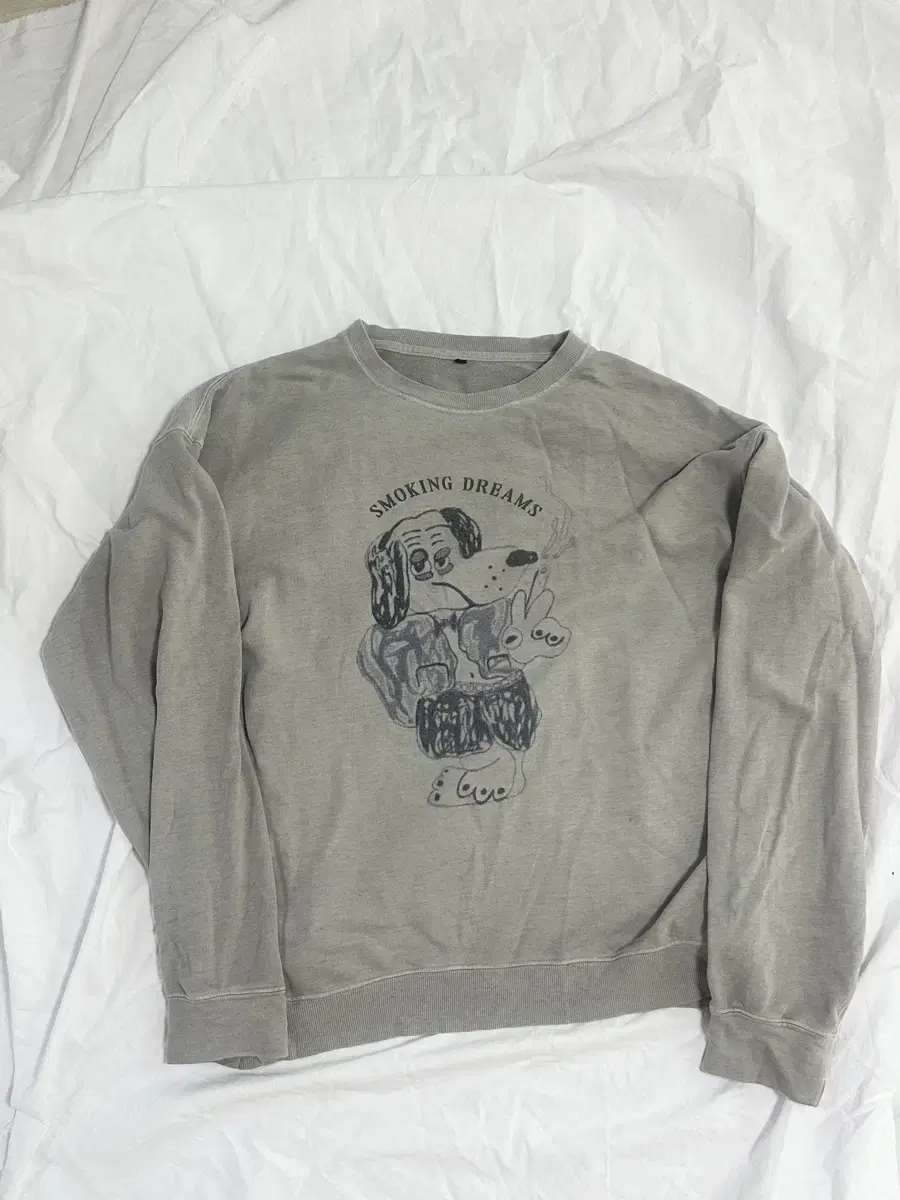 POLITTER HANK BLOOD DOG SWEATSHIRT SIZE 4