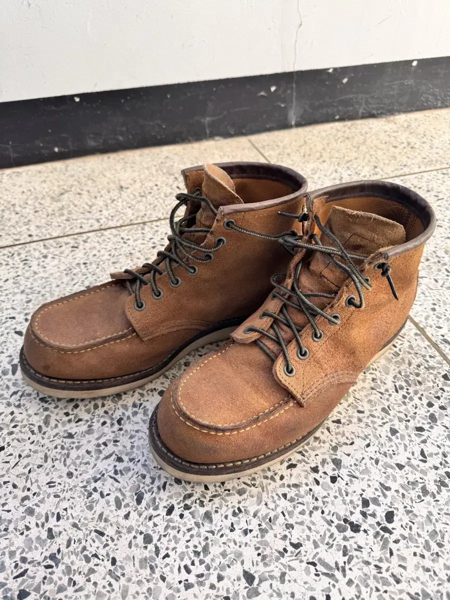 Red Wing 8861 Moccasin Hawthorne Muleskinner 8 size 275 Sold