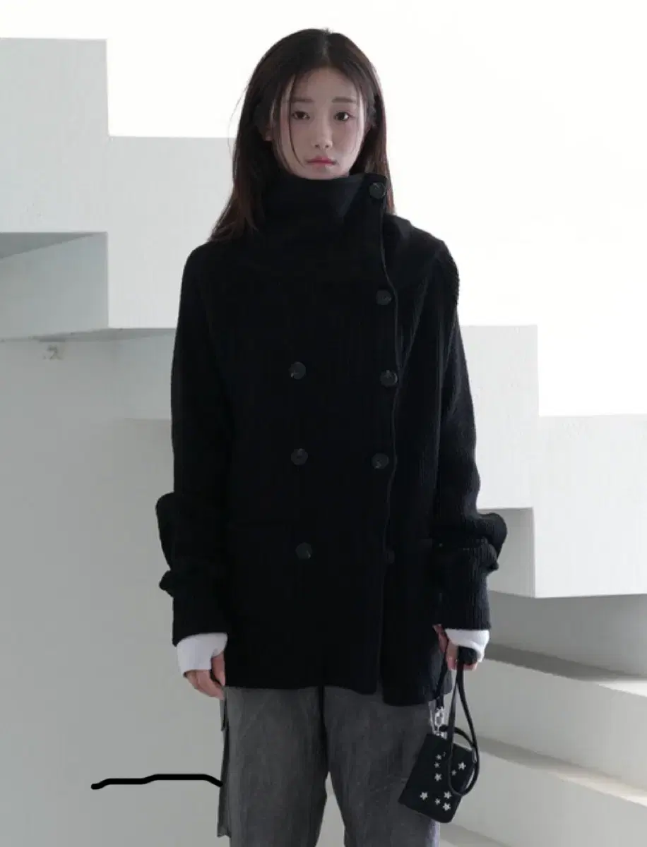 인앤양인하모니 Double button Cardigan, Black