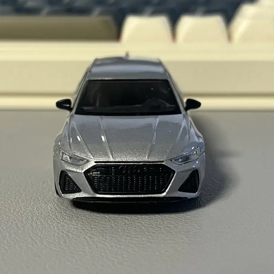 [미니지티] 1:64 아우디 rs6 실버