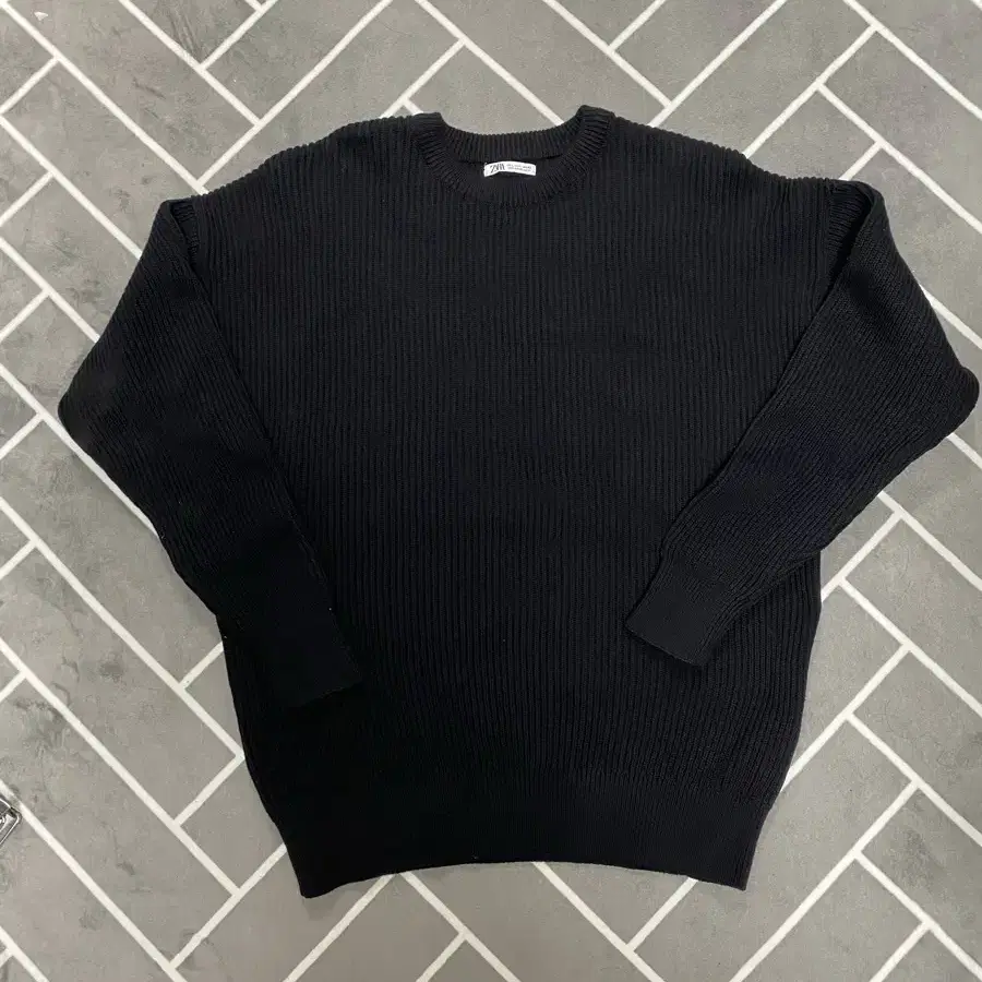 zara 자라 니트(size L)