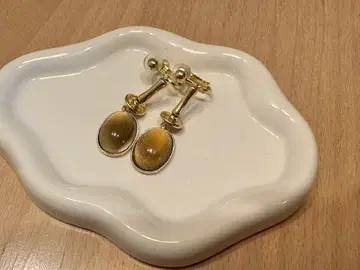 빈티지 글래스 골드 타원형 귀찌