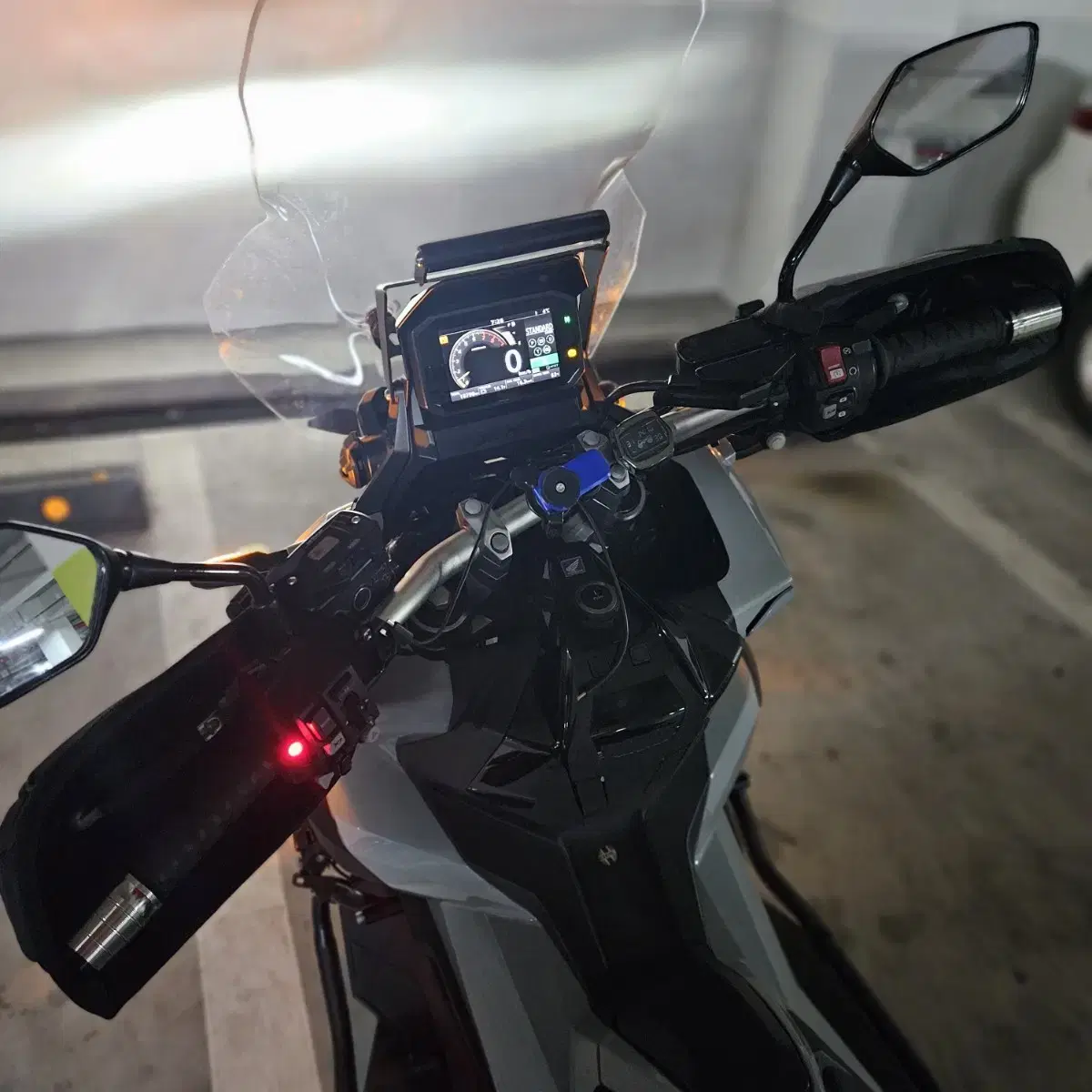 xadv750 엑드방750 23년식19000km 판매