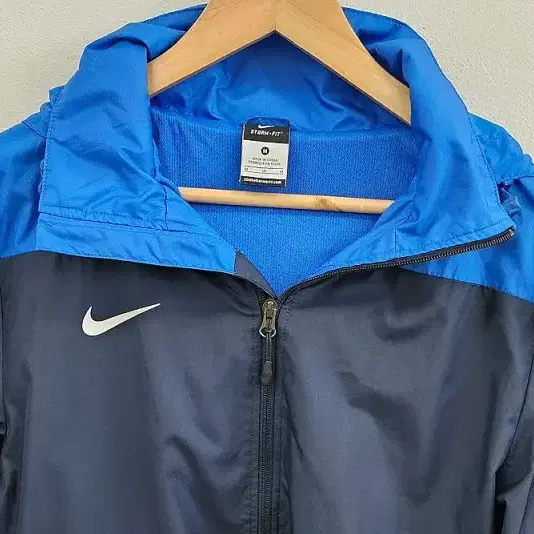 나이키 Nike 바람막이 자켓 공용 M A536