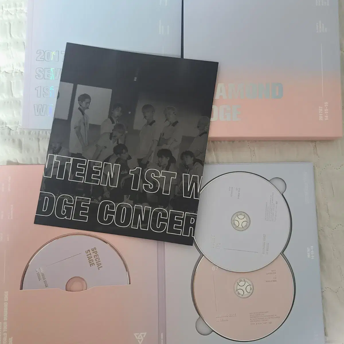 (최저가) 세븐틴 다이아몬드 엣지 콘서트 dvd 양도