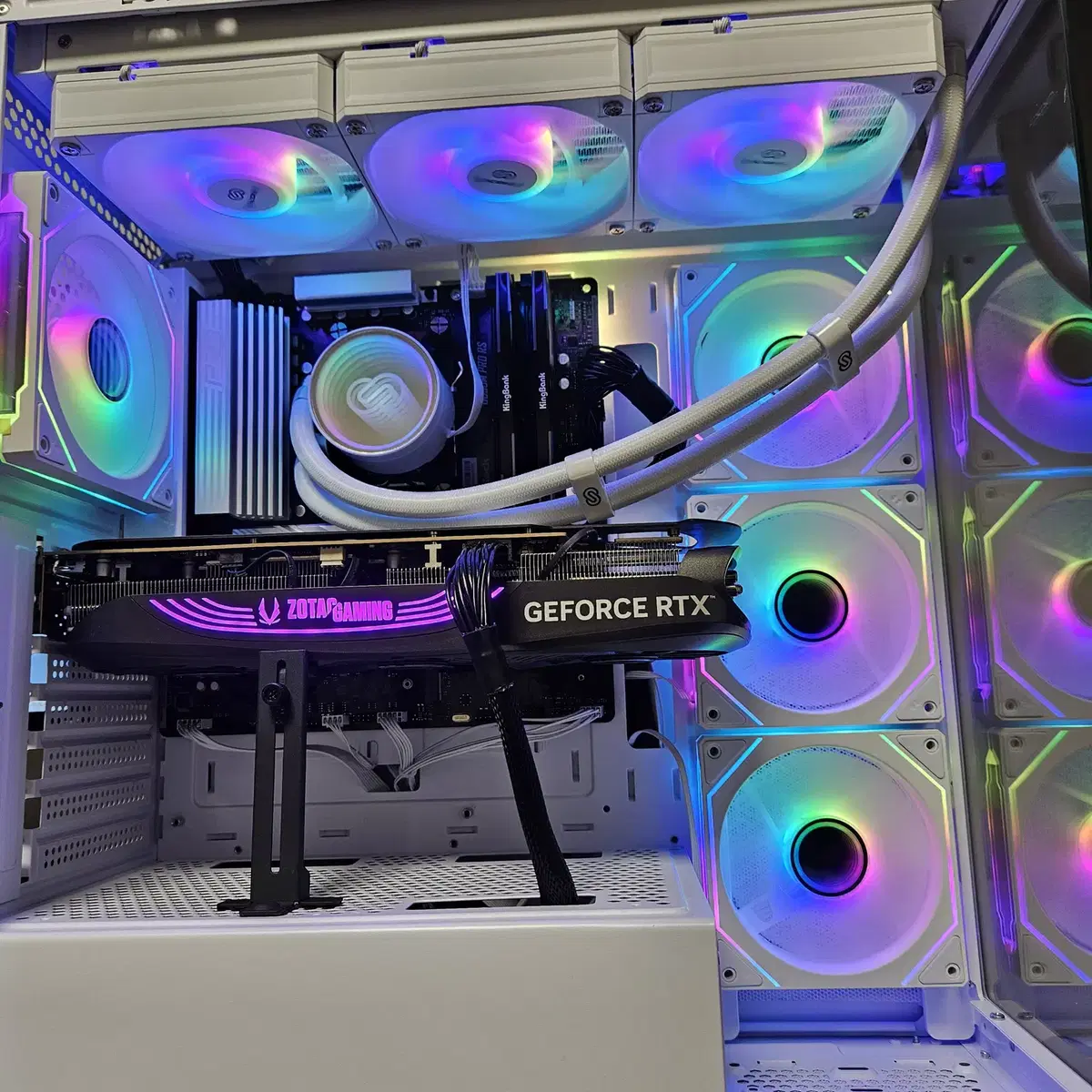 9800x3d, b850m, rtx4080 super 하이엔드급 본체